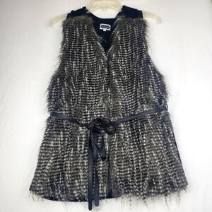 Mud Pie Chic Black White And Gray Faux Fur Vest with Belt Size Large